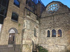 Winchester Palace in London