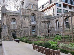 Christchurch Greyfriars Rose Garden in London